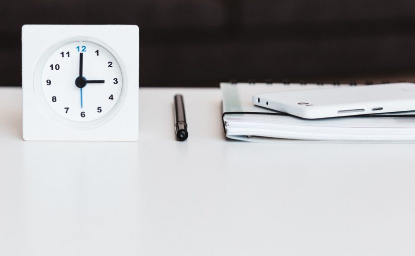 How to Handle College Application Deadlines