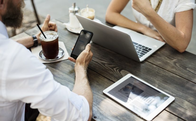 How to Network in College: Building Connections for Future Success