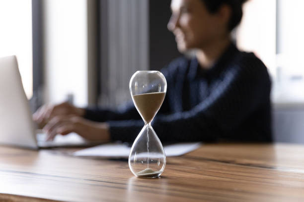 How to Manage Time Effectively in College
