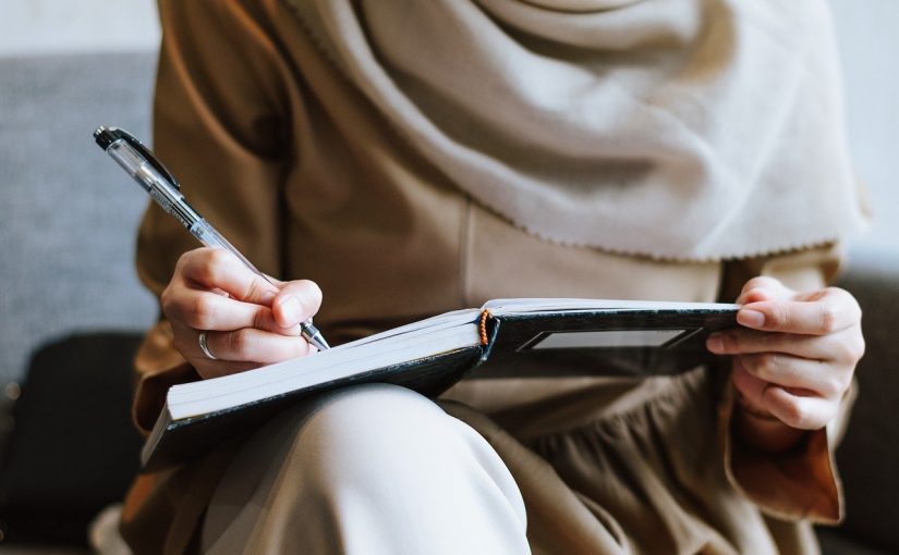 How to Find College Counseling Services